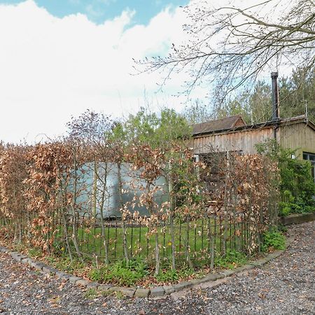 Hen House View Rugeley Exterior foto
